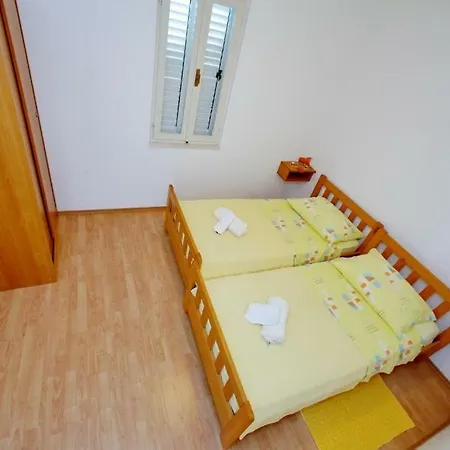 16646b Sukošan