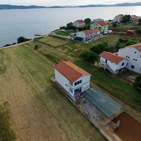 Appartement 16646b Sukošan